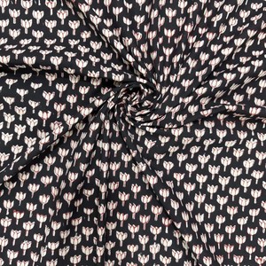 Tela de Algodón Estampada a Mano para Confección de Vestidos - Product Image 3