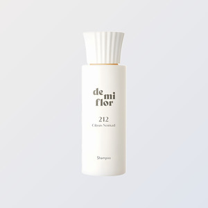 Shampoo parfumé CELLBYCELL Demiflo 212 Citrus Nomad Travel Shampoo 50g Fabriqué en Corée, shampooing pour salon de beauté - Product Image 5