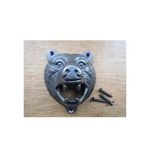 Bandeja para abridores de botellas de metal reciclables y ecológicos con construcción duradera para una colección de artículos de bar sostenibles - Product Image 1