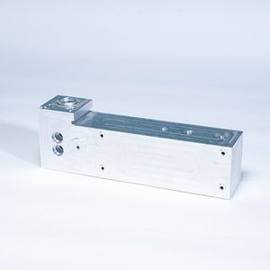 Fabricación de Piezas de Máquina de Acero Inoxidable Mediante Fresado y Torneado CNC de Alta Precisión, Totalmente Personalizadas, Hechas en Tailandia - Product Image 1