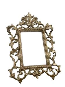 Cadre photo rond en métal, élégant et stylé, pour la présentation d'images dans le salon et la chambre à coucher - Product Image 4