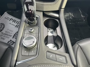 Cadillac XT6 Premium Luxury 2024 Usado con Paquete Tecnológico - Product Image 5