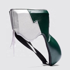 ชุดอุปกรณ์ชกมวยสีเขียวขาวรุ่นใหม่ขายดี ประกอบด้วยนวม, หมวก, สนับแข้ง ทำจากหนังวัวแท้ สำหรับต่อสู้ MMA - Product Image 6