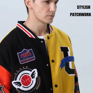 Chaqueta Varsity de Lana Personalizada para Hombre, de Alta Calidad, Estilo Universitario, Impermeable, Resistente al Viento y Ecológica - Product Image 3