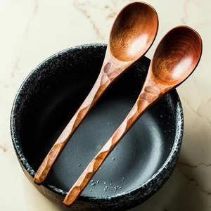 Cuillère en bois écologique, cuillère de cuisine naturelle pour la maison, les restaurants et la restauration, disponible à la vente - Product Image 4
