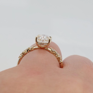 Premium Women's 18K 14K 10K Solid Gold Oval Cut lab grown Diamond Engagement <b>Ring</b> With Side Diamonds Classic Style GIA Certified - Product Image 5