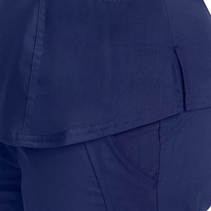 Conjunto de Uniforme Médico para Mujer, Azul Marino, Manga Corta, Cuello en V, Bolsillos Delanteros, Tela de Algodón y Poliéster - Product Image 6
