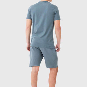 Conjunto de Camiseta y Pantalones Cortos para Hombre, Cuello Redondo, Color Sólido, Transpirable, de Algodón Tejido, Informal, Invernal, con Logotipo Frontal - Product Image 4