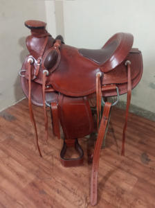 Selle en cuir durable et solide Selle de cheval en cuir occidental fabriquée à la main Prix abordable - Product Image 3