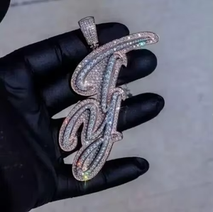Colgante de Letra con Doble Capa de Moissanita, Plata 925, Colgante con Letra Inicial Bicolor, Joyería Bling de Hip Hop para Raperos - Product Image 1