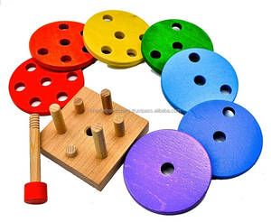 Kits coloridos de madera con forma redonda para hacer marionetas, juegos de teatro con disfraces y alas de hadas para niños - Product Image 3