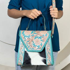 Sacs messagers vintage en cuir de vachette véritable, faits à la main, pour femmes, sacs à bandoulière élégants en cuir fourrure, sacs de voyage - Product Image 4