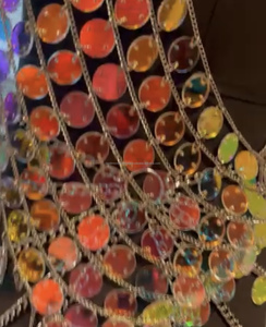 Lingerie à pompon scintillante faite à la main avec chaîne de corps pour les célébrations de plage - Product Image 3