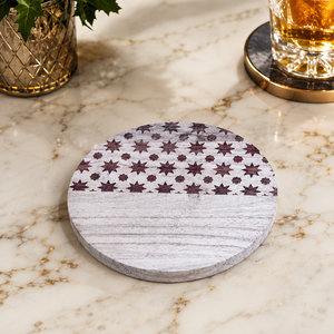 Posavasos de Madera de Lujo |   Vaso Resistente al Calor, Hecho a Mano con Madera Natural de 10 mm de Grosor, Ligero y Duradero, con un Diámetro de 400 mm - Product Image 1