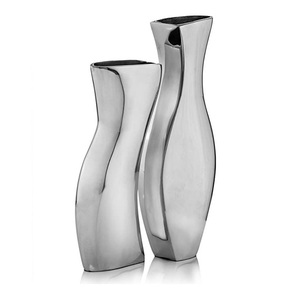 Jarrón de Aluminio Fundido, Accesorio Decorativo Residencial de Primera Calidad, Diseñado para Exhibición Interior Moderna y Atractivo Visual - Product Image 2