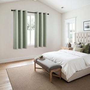 Tende Oscuranti Termoisolanti Verde Salvia da 160 cm, 2 Pannelli per Camera da Letto e Soggiorno, Tende Oscuranti Solide per Oscurare la Stanza - Product Image 3