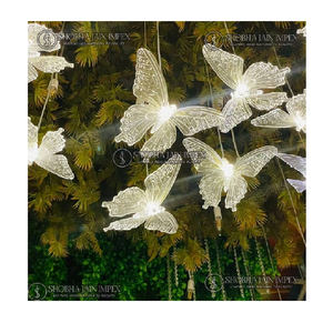 Mariposa de Madera de 8 Pulgadas de Tamaño, Marca Shobha Jain Impex, Hecha en Delhi, India - Product Image 1