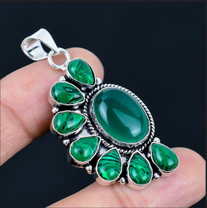 Pendentif demi-fleur en onyx vert naturel et malachite, collier floral, breloque plaquée argent, bijoux classiques faits à la main pour femmes - Product Image 2