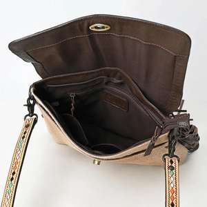 Sac à bandoulière léger en cuir véritable 100% sculpté à la main avec motifs floraux, style bohème, pour femme, avec rabat, idéal pour l'été - Product Image 6