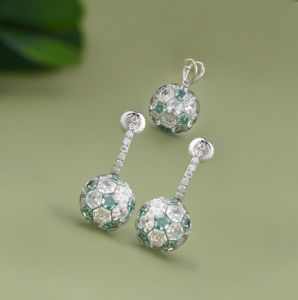 26 Carat Green White Lab Created Diamond <b>Ball</b> Charm 14Kt White Gold Hexagon Cut Invisible Setting Geometric <b>Sphere</b> Pendant Men - Product Image 1