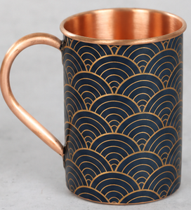 Mug à cocktail en cuivre émaillé, motif botanique imprimé, style Moscow Mule, avec motif vague orientale. - Product Image 6
