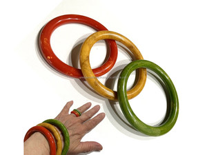 Bracelets en résine flocons artistiques audacieux Bracelets de mode de tous les jours vibrants Accessoire de style accrocheur - Product Image 2