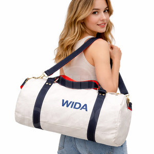 กระเป๋าเดินทางแบบดัฟเฟิลวัสดุ PU คุณภาพดีที่สุด ผลิตตามแบบ OEM ODM สำหรับออกกำลังกาย กีฬา น้ำหนักเบา กันน้ำ ขนาด 36-56 ลิตร สำหรับทุกเพศ - Product Image 6