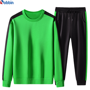 Ensemble de survêtement sport deux pièces pour homme, personnalisé, tendance, col rond, respirant, coupe décontractée, en tissu épais, avec sweat-shirt et pantalon de jogging - Product Image 5