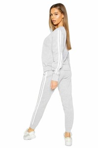 Conjunto Deportivo Personalizado Color Gris, Cuello Redondo, Manga Larga, Color Sólido, Pantalones Deportivos Casuales con Bolsillos Laterales, Ropa de Otoño Cómoda, OEM ODM - Product Image 3