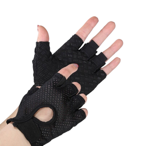 Gants de cyclisme demi-doigts en cuir personnalisés CYBEX INDUSTRY Pakistan, antidérapants, coupe-vent, haute durabilité, fermeture à enfiler, été - Product Image 1