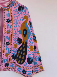 Chaqueta Bomber de Algodón Bordada a Mano para Mujer, Transpirable, Estilo Bohemio con Estampado Floral Botánico en la Parte Delantera, Precio al por Mayor - Product Image 2