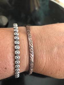 Pulseras de Cobre Simples con Diseño Martillado, Pulsera para Promover la Circulación Sanguínea, Pulsera de Terapia Magnética para Mujeres y Hombres - Product Image 3