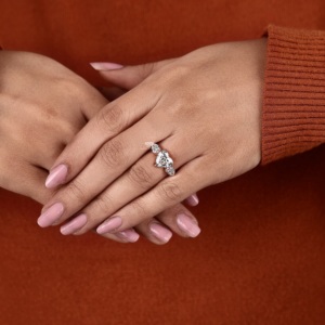 <b>Heart</b> <b>Shape</b> Lab Grown Diamond Three Stone Engagement Ring 14K Rose Gold Bridal Ring for Women Handmade Everyday Wedding Jewelry - Product Image 5