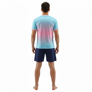 ชุดฟุตบอลแบบกำหนดเอง เสื้อและกางเกงขาสั้นผ้าโพลีเอสเตอร์ 100% ระบายอากาศได้ดี พร้อมหมายเลขและชื่อพิมพ์ - Product Image 3