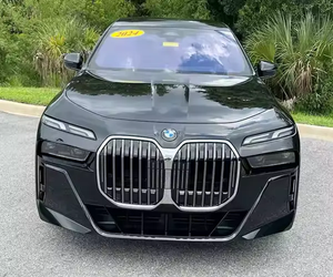 Nouvelle arrivée : BMW 530e M Sport berline d'occasion 2024-2025 à vendre, faible kilométrage, en excellent état de marche - Product Image 4