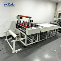 Machine de découpe automatique haute précision de rouleaux en feuilles pour films plastiques PVC et PET avec plateforme de réception croisée