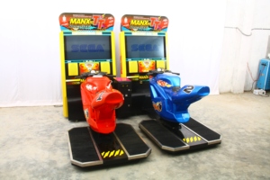 เครื่องเกมแข่งรถ HGR indoor arcade รุ่น Full-Size Arcade Man XTT Bike ขนาด 32 นิ้ว สำหรับผู้ใหญ่ 2 คน - Product Image 5