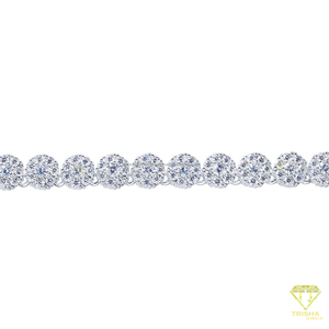 Collar de Plata de Ley 925 con Diamantes Cultivados en Laboratorio, Diseño de Racimo Redondo con Eslabones Helados, Joyería Contemporánea - Product Image 3
