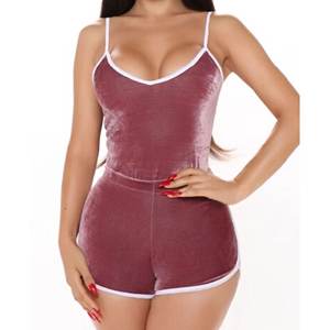 เสื้อชุดนอนผ้าฝ้ายซีร์ซัคเกอร์สำหรับผู้หญิง 2 ชิ้น ระบายอากาศได้ดี แขนสั้น ทรงสบาย พิมพ์ลายตามสั่ง ขายส่งจากโรงงาน - Product Image 4