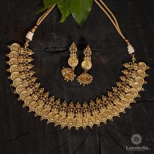 Kasumala Short Nakshi Fashion Necklace - Product Image 1