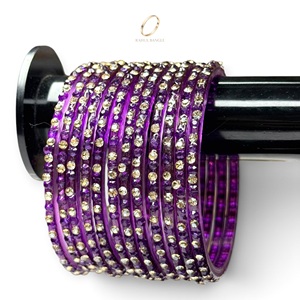 Bracelets tendance en perles de verre violettes de style cachemire pour femmes, parfaits pour les mariages et les occasions festives, à prix de gros - Product Image 1