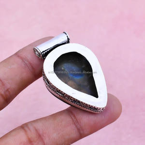 Pendentif en pierre précieuse antique en argent sterling 925 Pendentif en pierre de lune de créateur avec placage au rhodium Pendentifs de charme de luxe Bijoux - Product Image 5