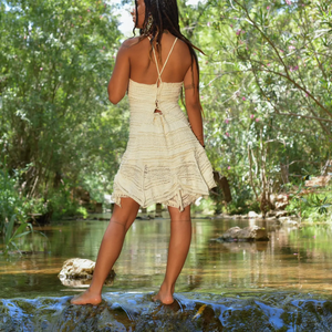 Robe Pixie à Volants en Dentelle Faite Main, Style Bohème Audacieux, Vêtement de Festival, Robe de Fée à Capuche pour Femme, Cadeau pour Elle, Robe en Gros - Product Image 4