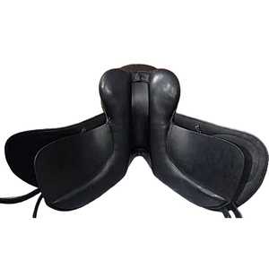 Saut de cheval anglais en cuir véritable de qualité supérieure et selle Western tout usage pour l'équitation en vente - Product Image 3