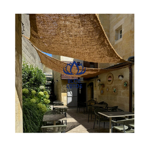 Voile d'ombrage artisanale PREMIUM en fibre de coco naturelle pour couverture et ombrage extérieurs - Product Image 1