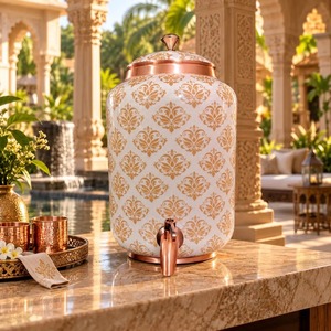 Dispensador de Agua de Cobre con Diseño Único y Elegante, con Tapa y Grifo, Patrón Damasco Blanco y Dorado, Gran Capacidad, Portátil, para Bodas - Product Image 6