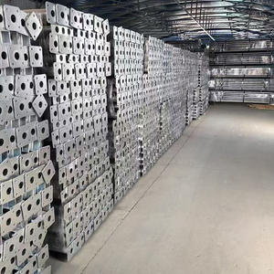 Étai en acier réglable pour le soutènement de colonnes en béton avec base antidérapante et tête supérieure - Product Image 5