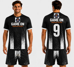 Maillot de football personnalisé pour homme, kit uniforme imprimé par transfert thermique, 100 % polyester, écologique, tenue de sport athlétique pour équipe de football - Product Image 1