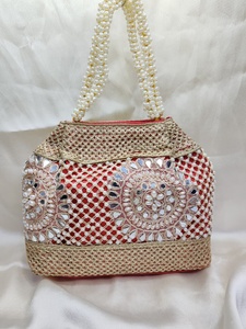 Bolso Potli de Lujo, Diseño Moderno y Bonito, Bordado con Cuentas, Hecho a Mano en India, para Bodas y Fiestas, con Doble Correa, Ligero - Product Image 1