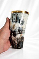 Corne à boire viking artisanale de 12 pouces en corne de bœuf naturelle avec bordure en laiton et embout en forme de loup, 450 ml, tasse à bière nordique médiévale écologique